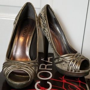 Icora high heels